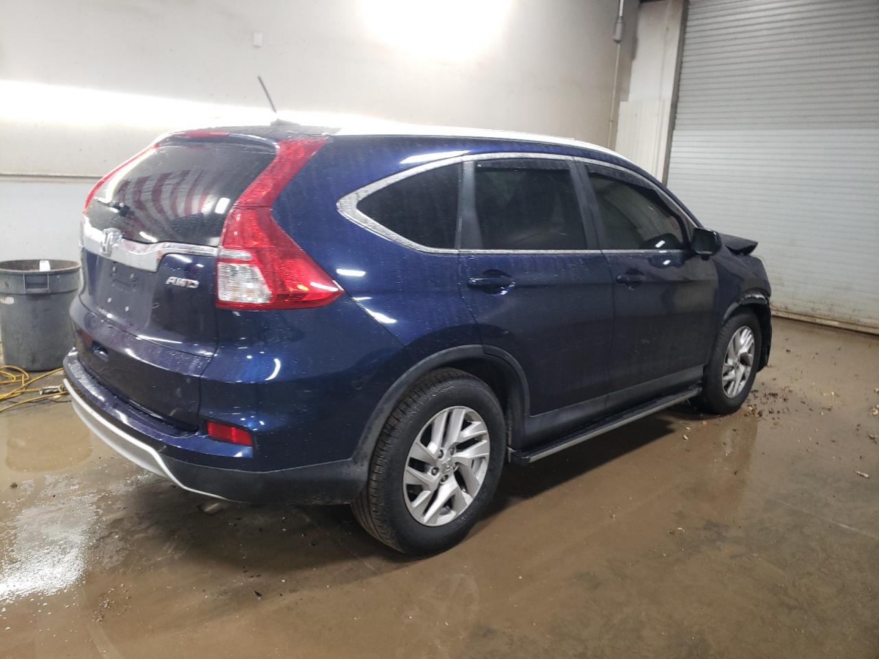 2016 Honda CR-V VIN 2HKRM4H72GH643855 Copart auction photo, front end damage thumbnail 3