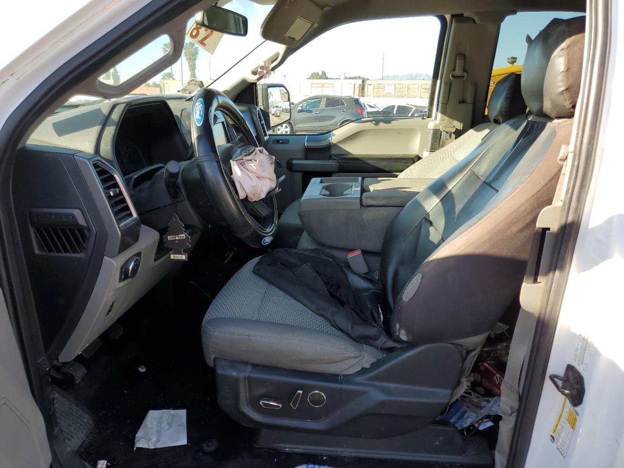 2015 Ford F-150 VIN 1FTEX1CF3FKF18883 Copart auction photo, front end / minor dent/scratches damage thumbnail 7