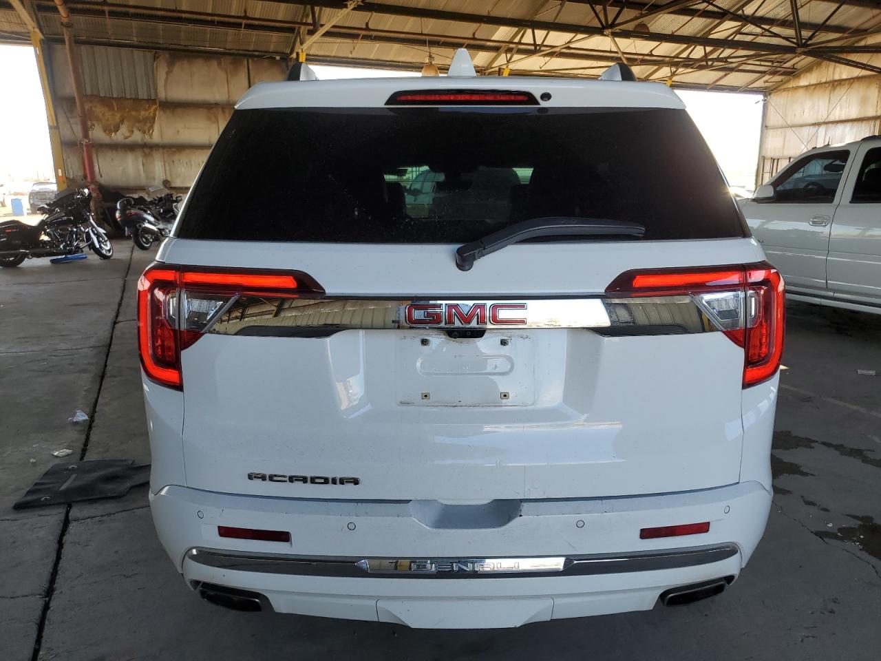 2020 GMC Acadia VIN 1GKKNPLS5LZ105394 Copart auction photo, front end damage thumbnail 6