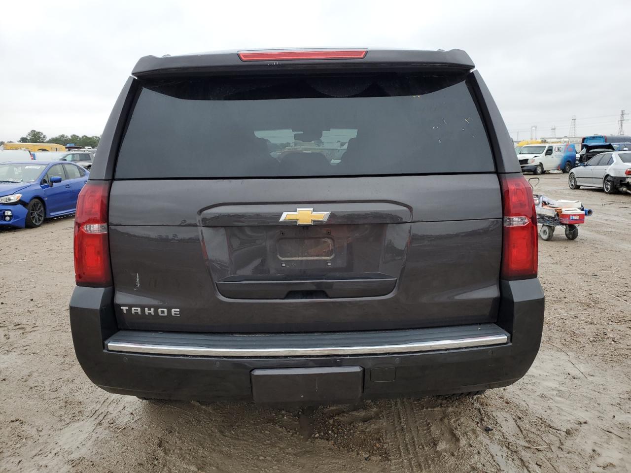 2015 Chevrolet Tahoe VIN 1GNSCCKC6FR568290 Copart auction photo, front end / side damage thumbnail 6