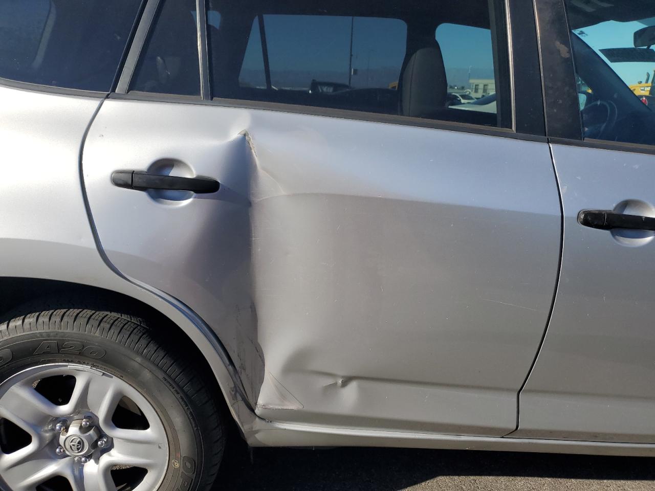 2012 Toyota RAV 4 VIN 2T3BF4DV5CW204362 Copart auction photo, front end damage thumbnail 11