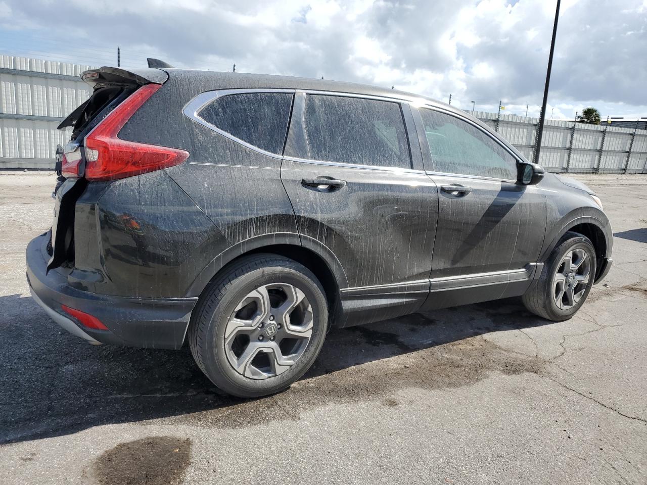2018 Honda CR-V VIN 2HKRW2H58JH696662 Copart auction photo, rear end damage thumbnail 3