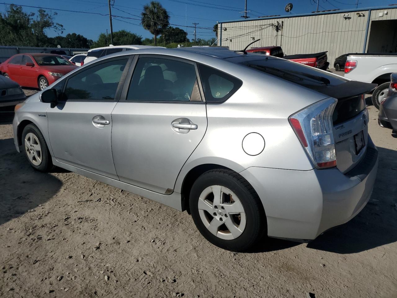 2011 Toyota Prius VIN JTDKN3DU6B5362560 Copart auction photo, front end damage thumbnail 2