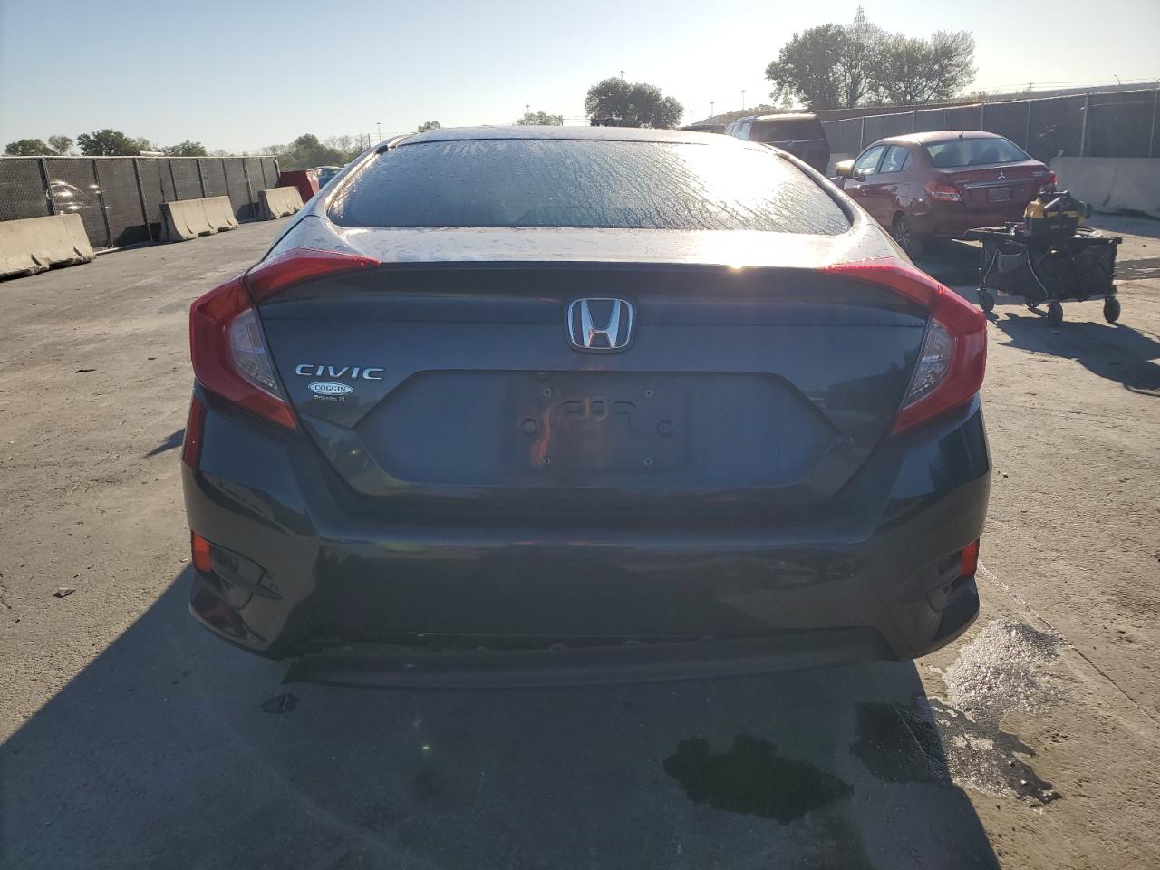2016 Honda Civic VIN 19XFC2F7XGE068759 Copart auction photo, front end / rear end damage thumbnail 6