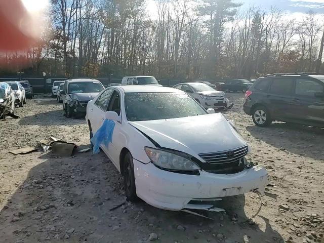 2005 Toyota Camry VIN 4T1BE32K65U538224 Copart auction photo, front end / rear end damage thumbnail 11