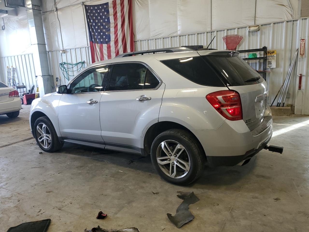 2017 Chevrolet Equinox VIN 2GNFLGE37H6206908 Copart auction photo, rear end / minor dent/scratches damage thumbnail 2