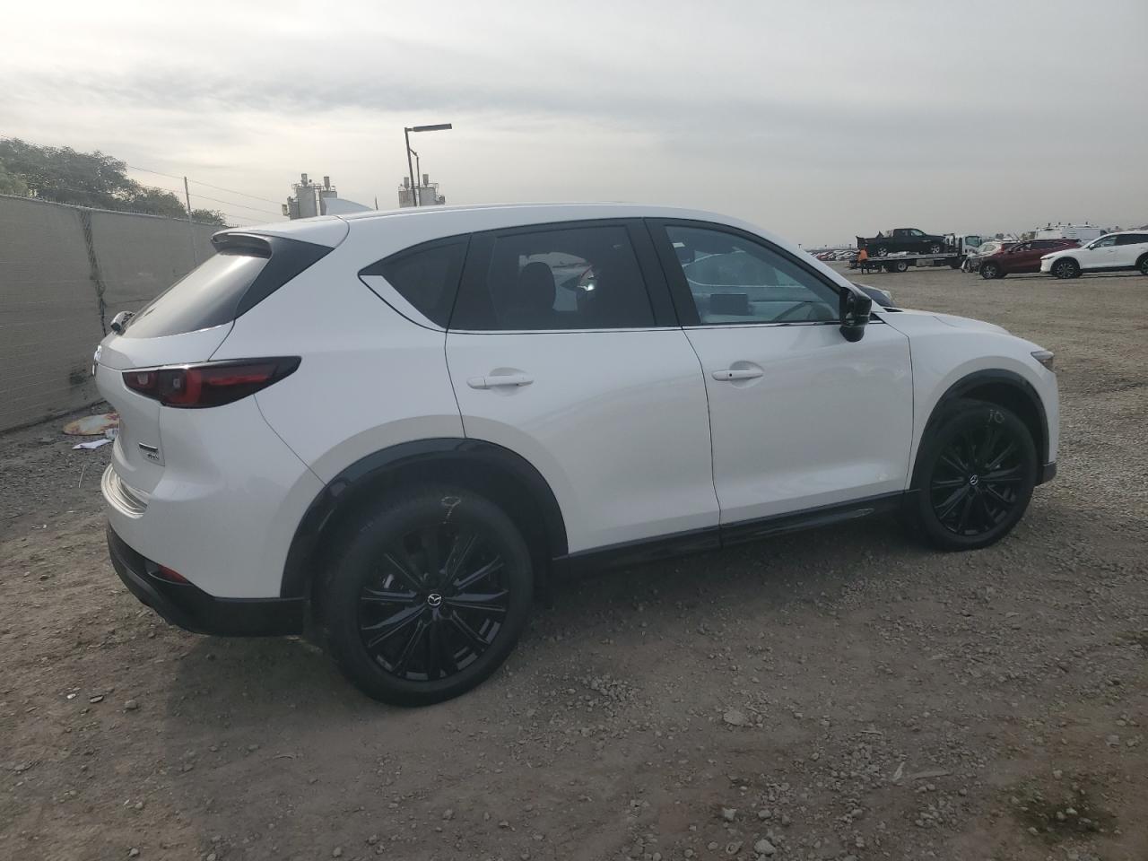 2024 Mazda CX-5 VIN JM3KFBDY1R0425217 Copart auction photo, side / front end damage thumbnail 3