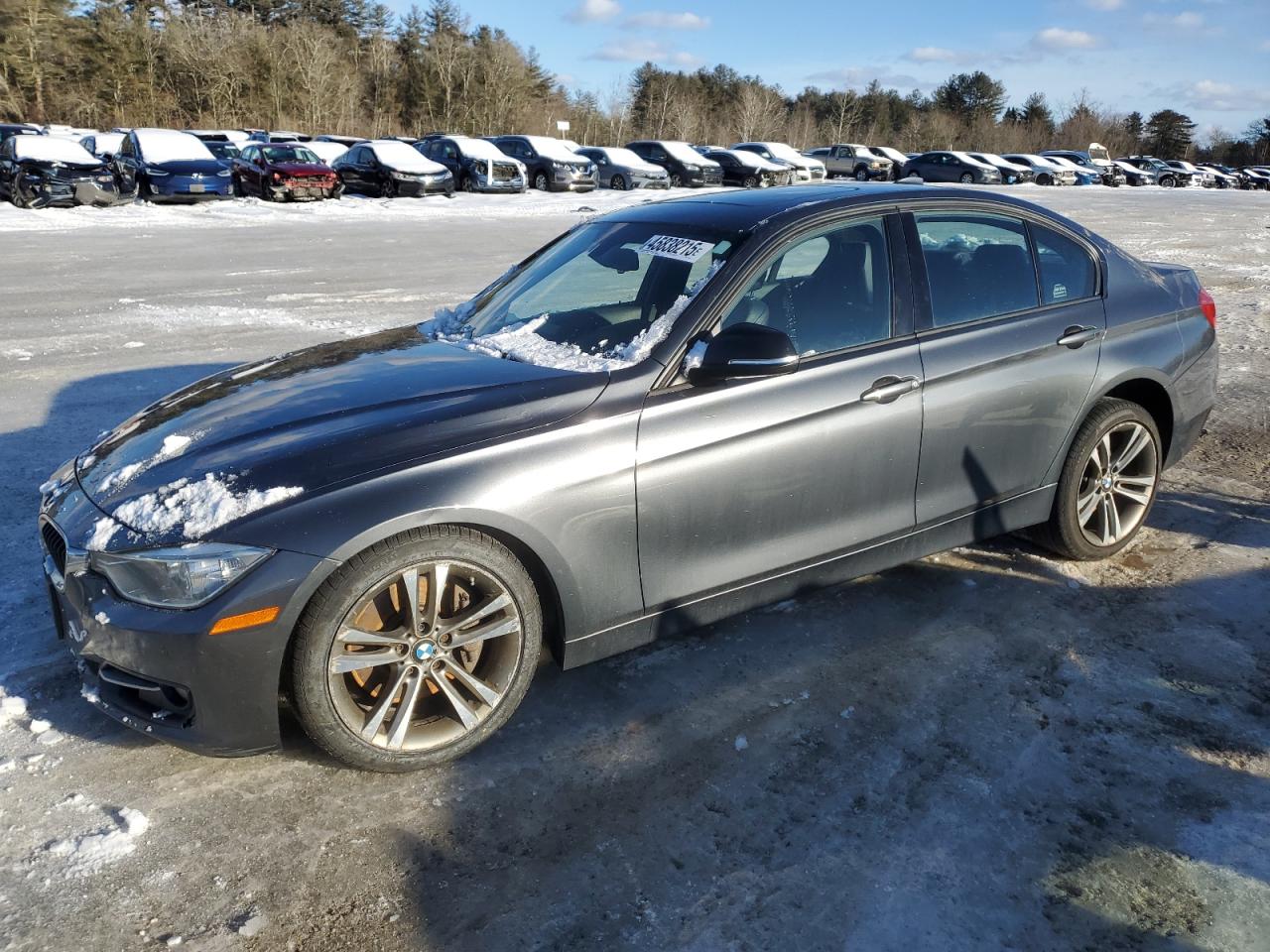 2014 BMW 3er VIN WBA3B9C5XEJ466102