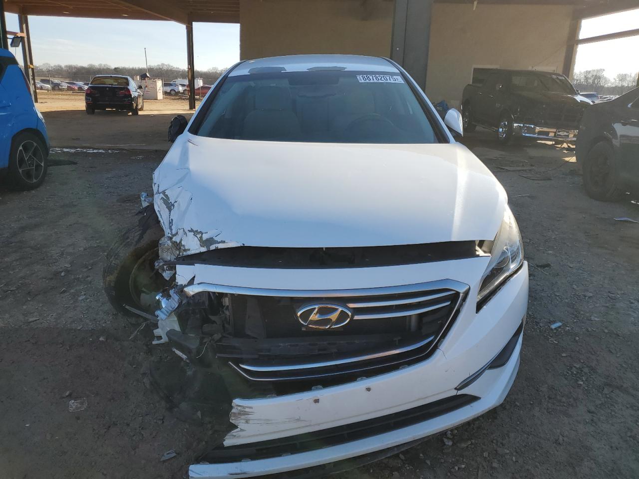 2016 Hyundai Sonata VIN 5NPE24AF5GH311463 Copart auction photo, side / front end damage thumbnail 5