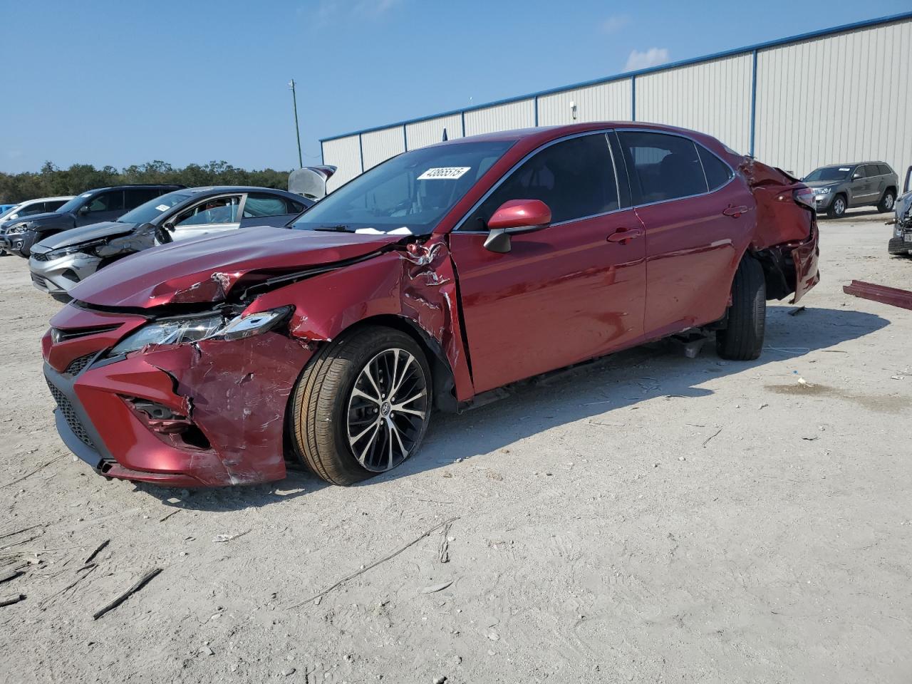 2018 Toyota Camry VIN 4T1B11HK6JU533445