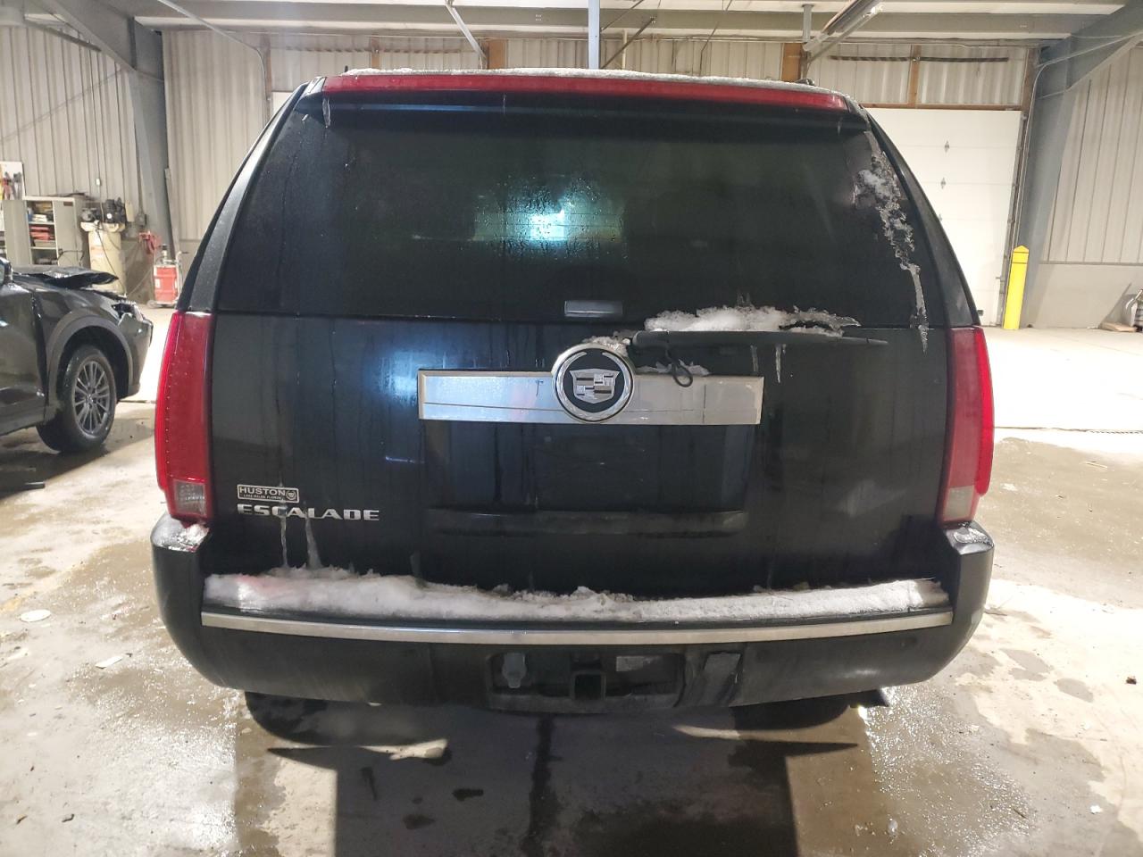 2007 Cadillac Escalade VIN 1GYFK63847R192838 Copart auction photo, front end damage thumbnail 6