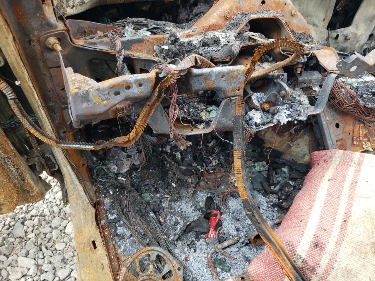 2011 Ford Crown Victoria VIN 2FABP7BV7BX169156 Copart auction photo, all over / burn damage thumbnail 9