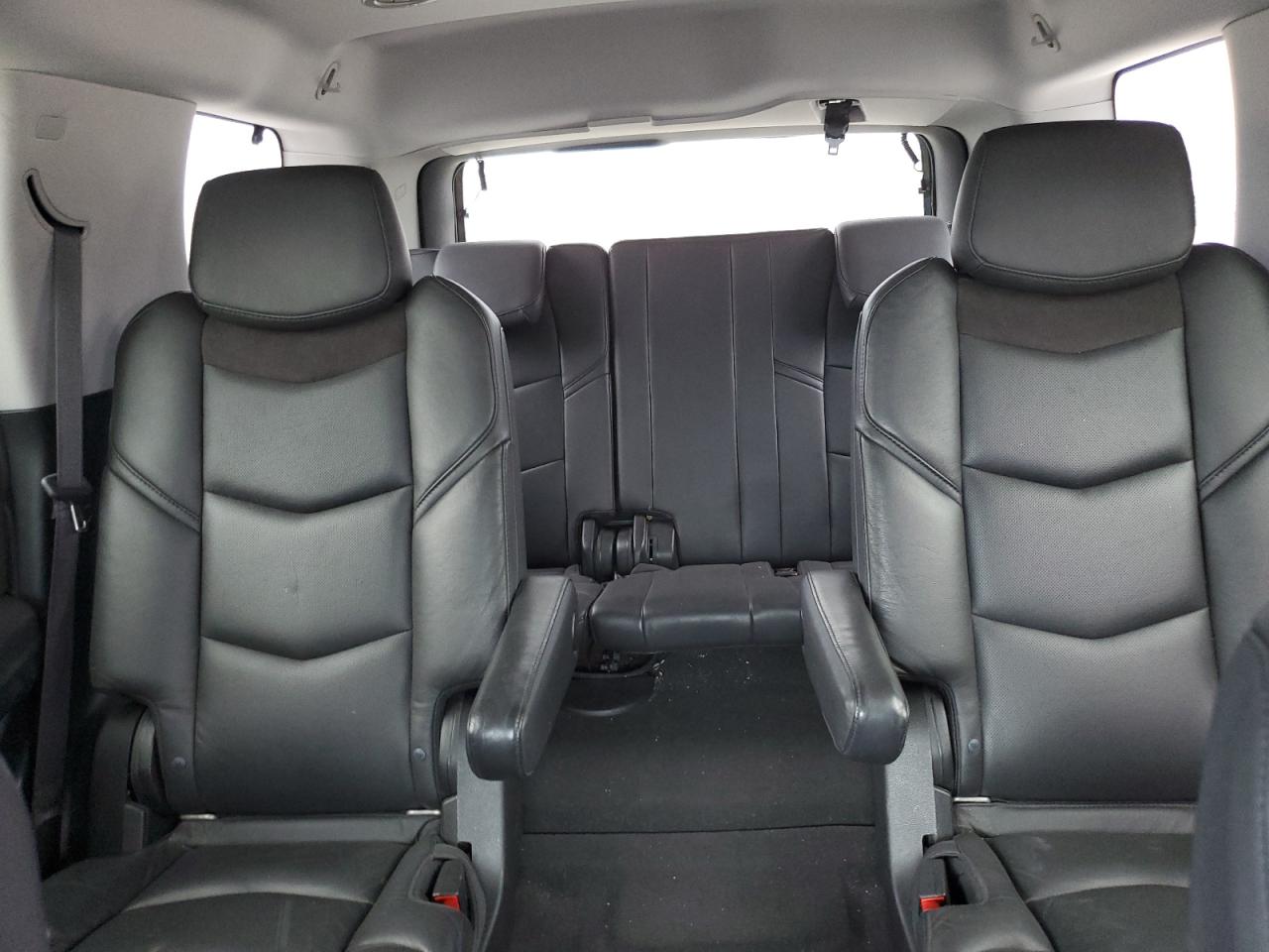 2020 Cadillac Escalade VIN 1GYS3CKJ6LR130642 Copart auction photo, front end / mechanical damage thumbnail 10