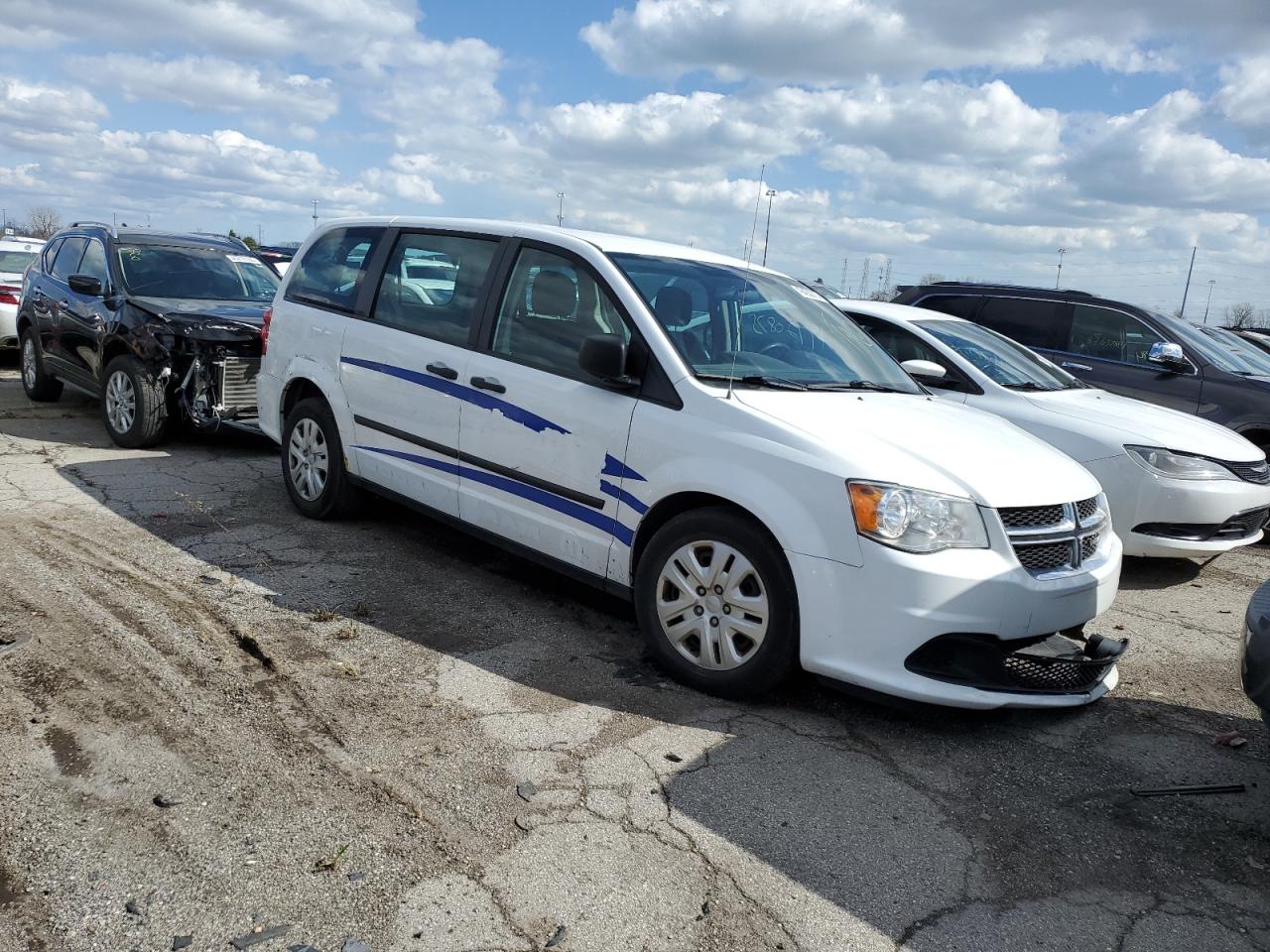2016 Dodge Caravan VIN 2C4RDGBG1GR145028 Copart auction photo, front end damage thumbnail 4