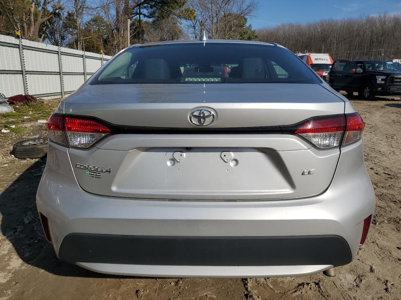 2021 Toyota Corolla VIN 5YFEPMAE1MP249325 Copart auction photo, front end / minor dent/scratches damage thumbnail 6