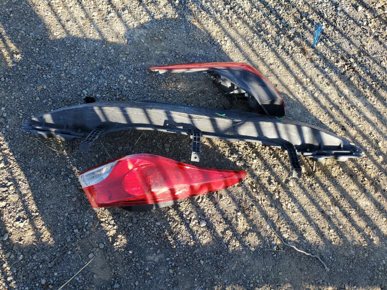 2013 Hyundai Elantra VIN 5NPDH4AE6DH318161 Copart auction photo, rear end damage thumbnail 12