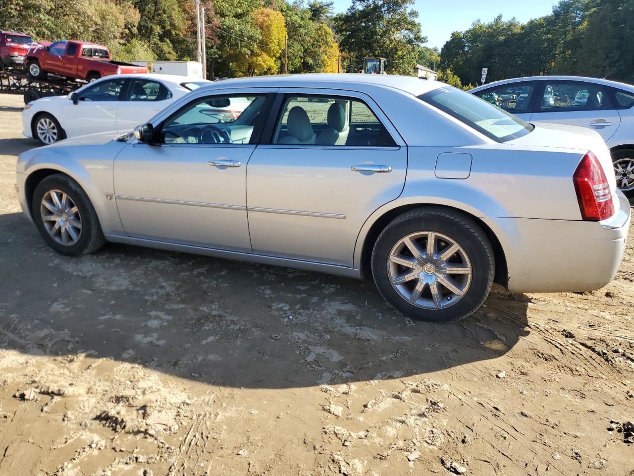2007 Chrysler 300 VIN 2C3KA63H77H897614 Copart auction photo, side damage thumbnail 2