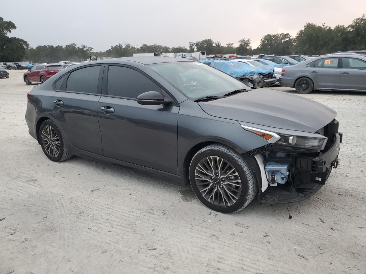 2024 KIA Forte VIN 3KPF54AD6RE711369 Copart auction photo, all over damage thumbnail 4