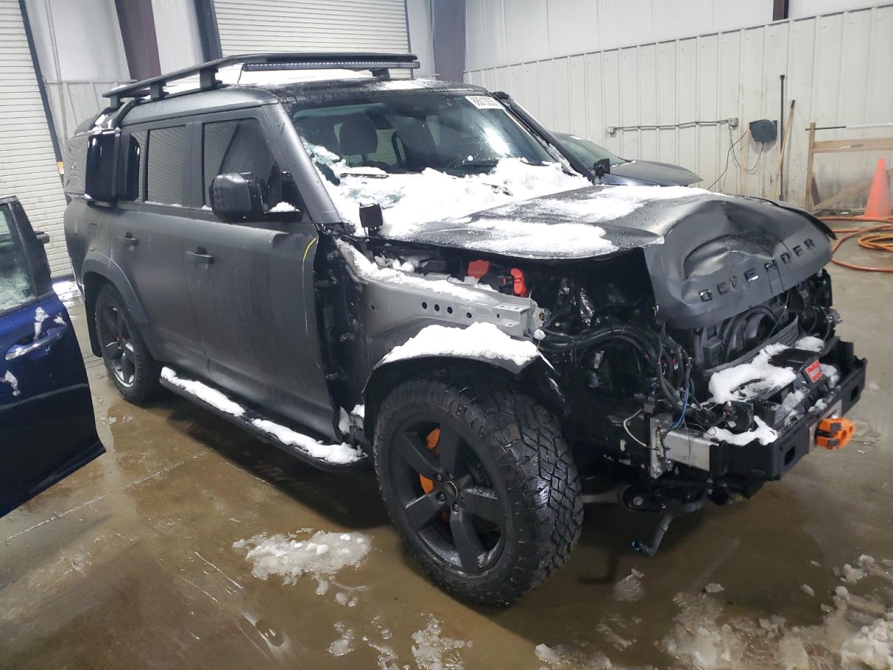2023 Land Rover Defender VIN SALEPFEU8P2225838 Copart auction photo, front end damage thumbnail 4