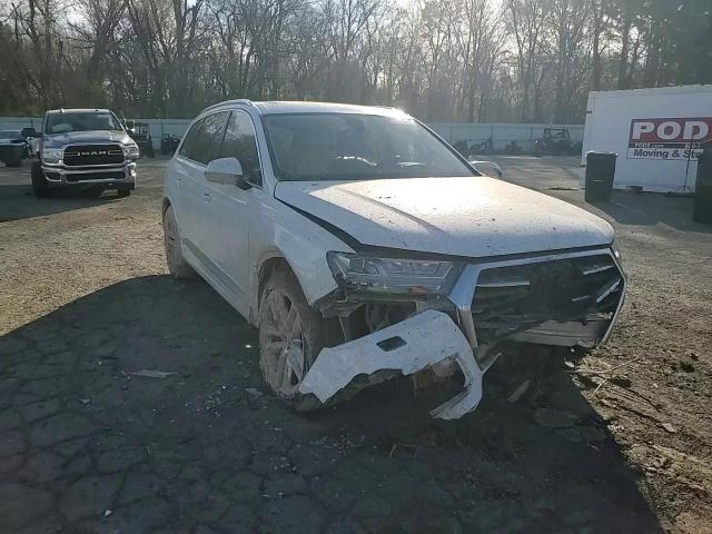 2018 Audi Q7 VIN WA1VAAF73JD023063 Copart auction photo, front end damage thumbnail 11
