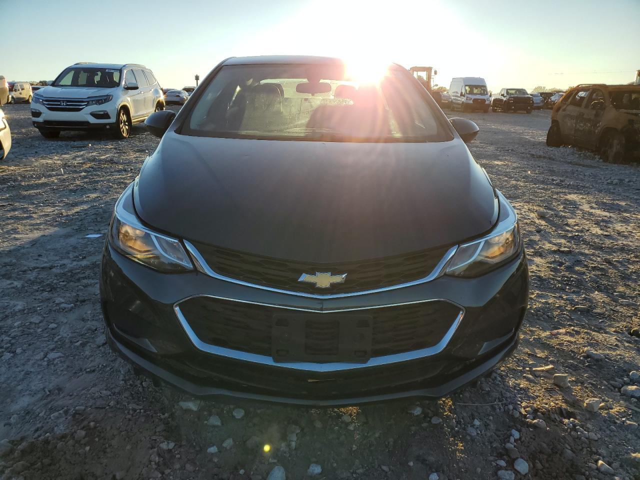2018 Chevrolet Cruze VIN 1G1BE5SM7J7181204 Copart auction photo, front end damage thumbnail 5