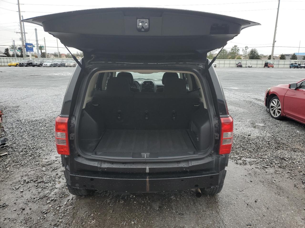 2016 Jeep Liberty (Patriot) VIN 1C4NJPBA7GD514996 Copart auction photo, front end damage thumbnail 6