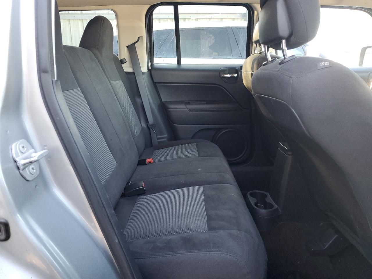 2016 Jeep Liberty (Patriot) VIN 1C4NJPBB7GD543701 Copart auction photo, water/flood damage thumbnail 11
