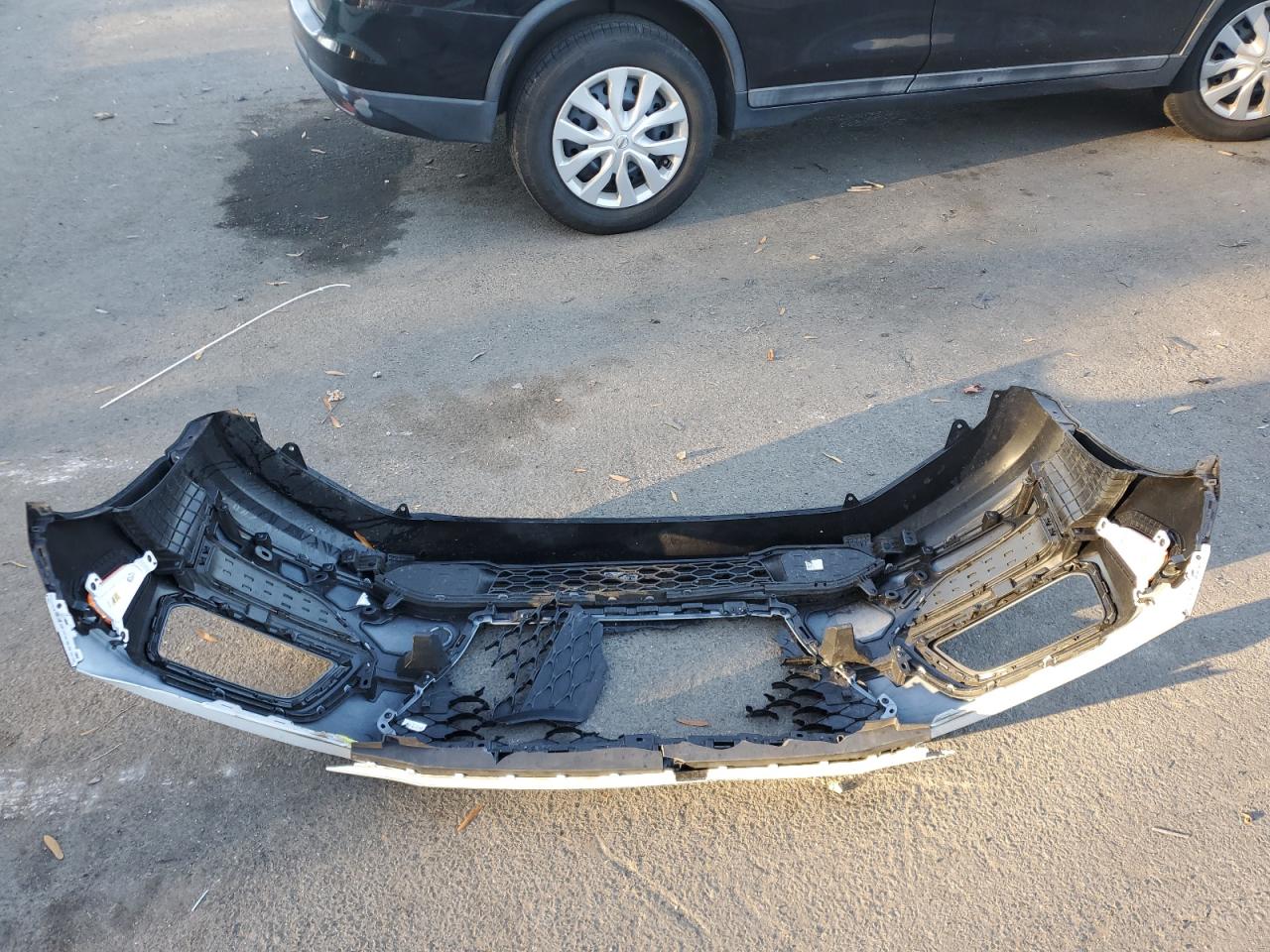 2020 Hyundai Kona VIN KM8K12AA7LU458670 Copart auction photo, front end damage thumbnail 12