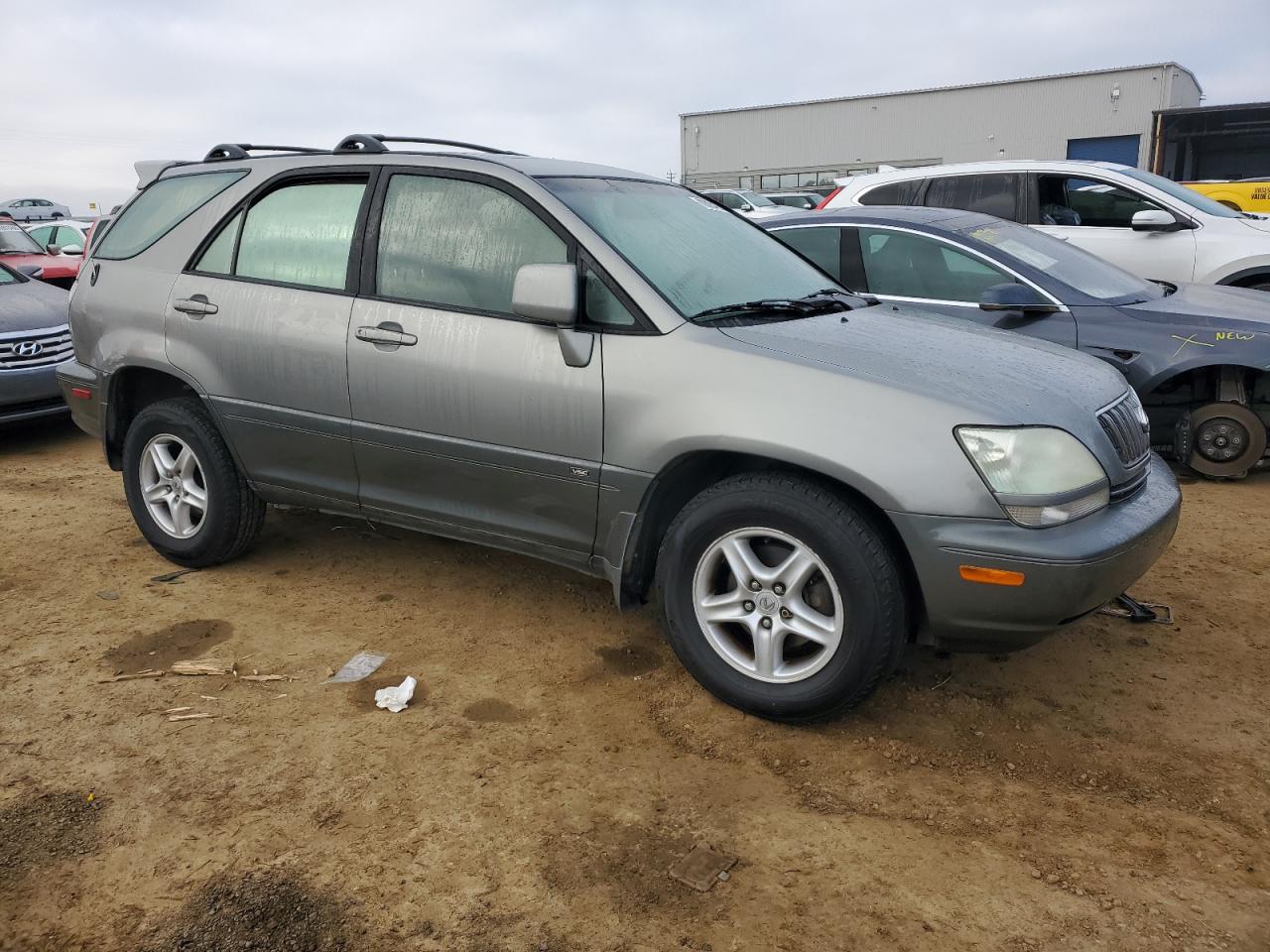 2002 Lexus RX VIN JTJHF10UX20250372 Copart auction photo, side / minor dent/scratches damage thumbnail 4