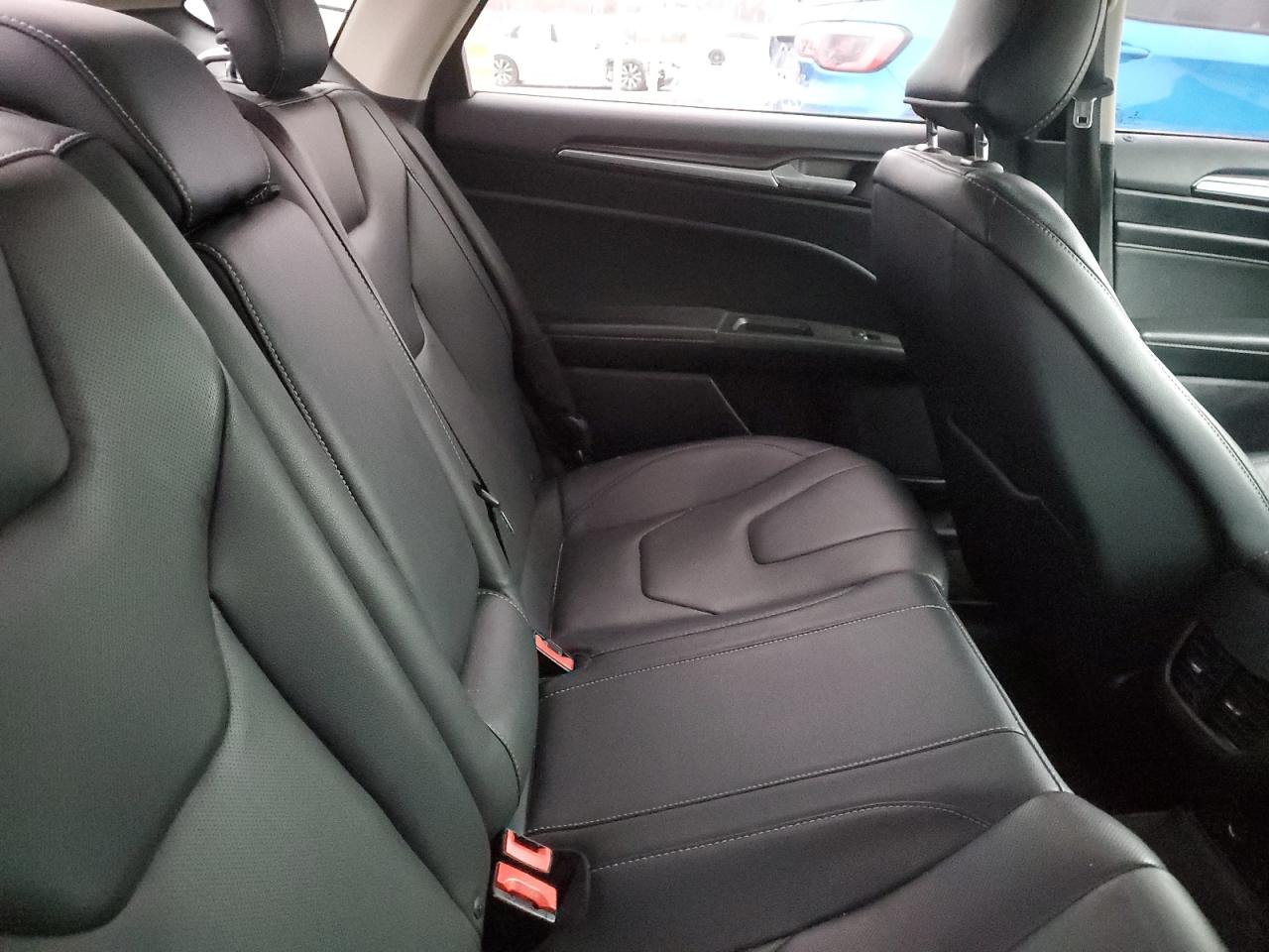 2019 Ford Fusion VIN 3FA6P0RU7KR220336 Copart auction photo, side damage thumbnail 10