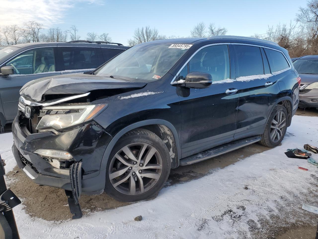 2018 Honda Pilot VIN 5FNYF6H96JB029528