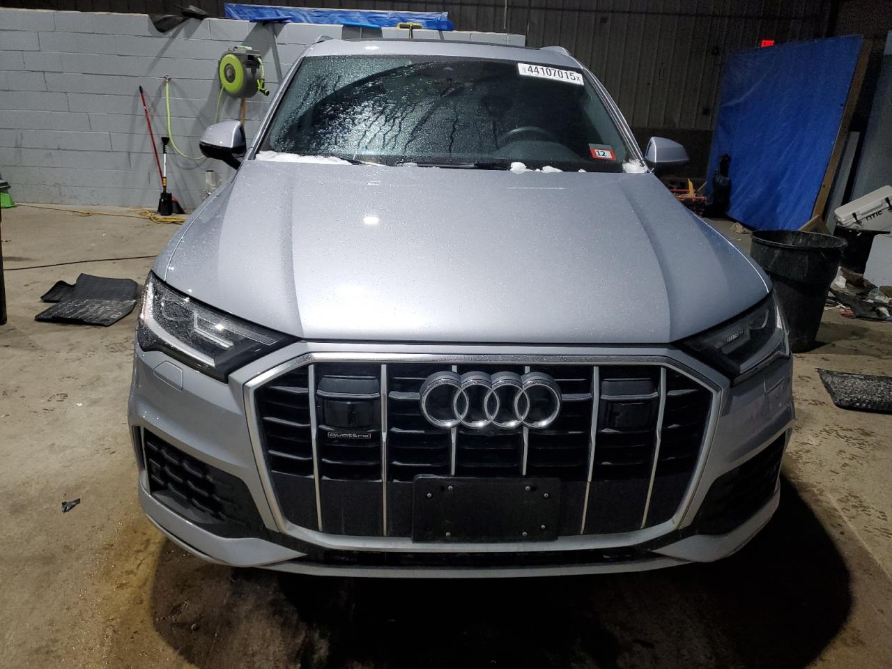 2020 Audi Q7 VIN WA1LJAF71LD013450 Copart auction photo, side / minor dent/scratches damage thumbnail 5