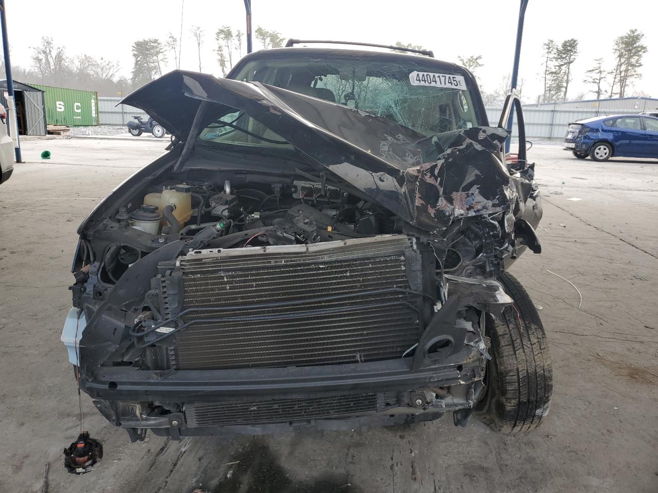 2006 Ford Escape VIN 1FMYU94106KD09748 Copart auction photo, front end / side damage thumbnail 5