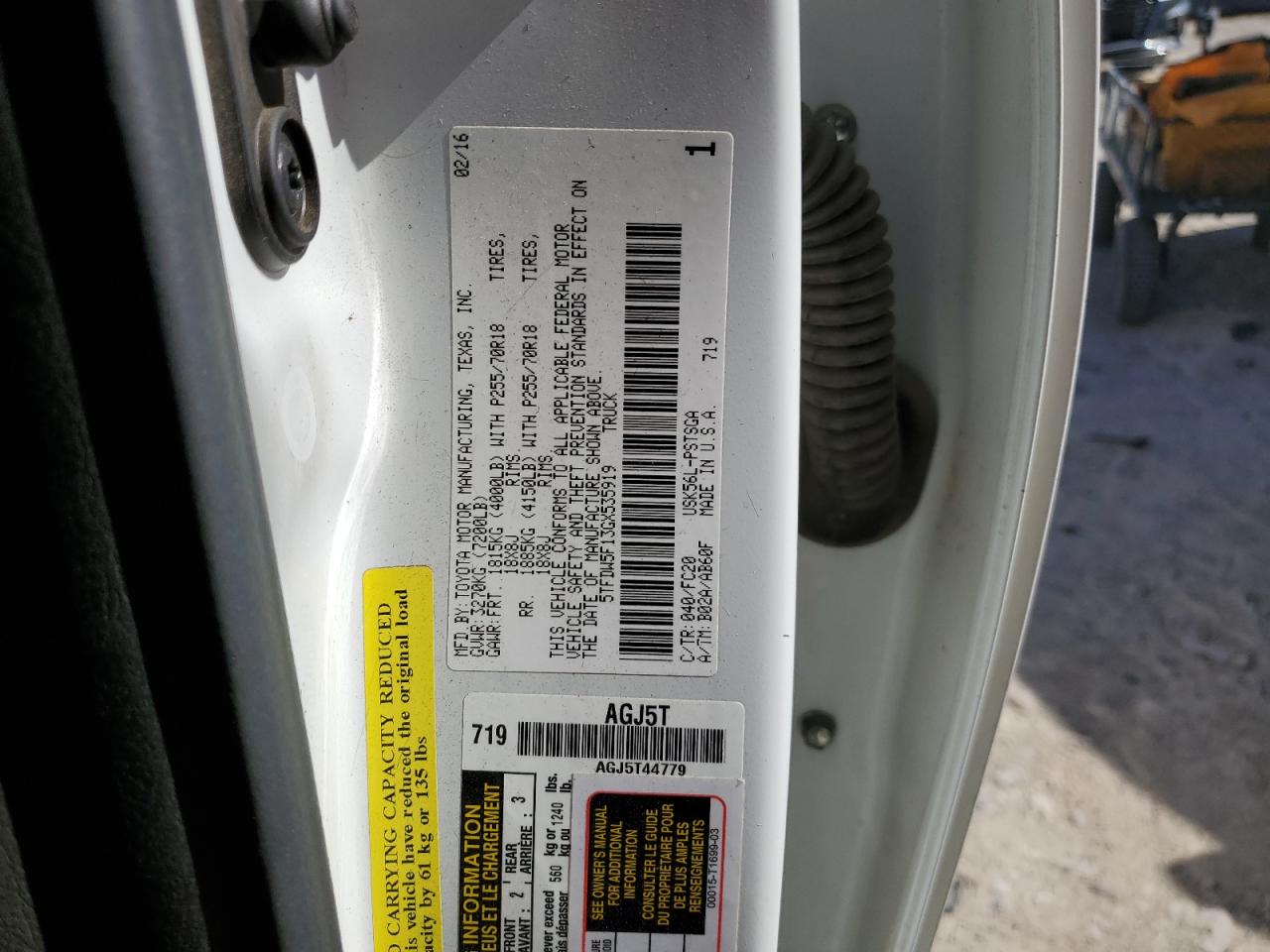 2016 Toyota Tundra VIN 5TFDW5F13GX535919 Copart auction photo, burn - interior / mechanical damage thumbnail 12