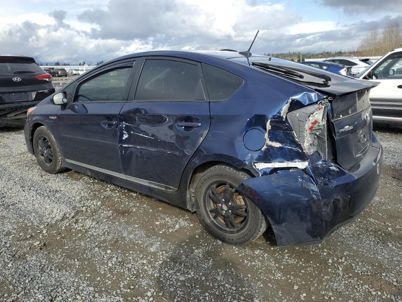 2015 Toyota Prius VIN JTDKN3DU6F1939567 Copart auction photo, rear end / side damage thumbnail 2