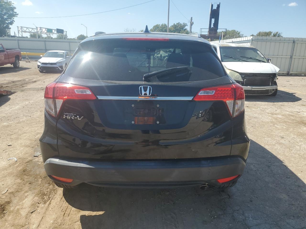 2021 Honda HR-V VIN 3CZRU5H57MM702080 Copart auction photo, front end / side damage thumbnail 6
