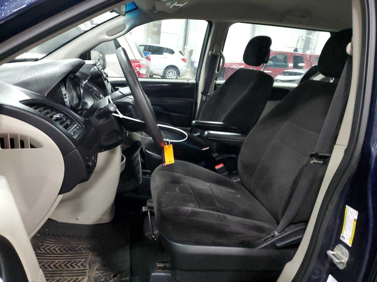 2012 Dodge Caravan VIN 2C4RDGBG4CR343337 Copart auction photo, front end damage thumbnail 7