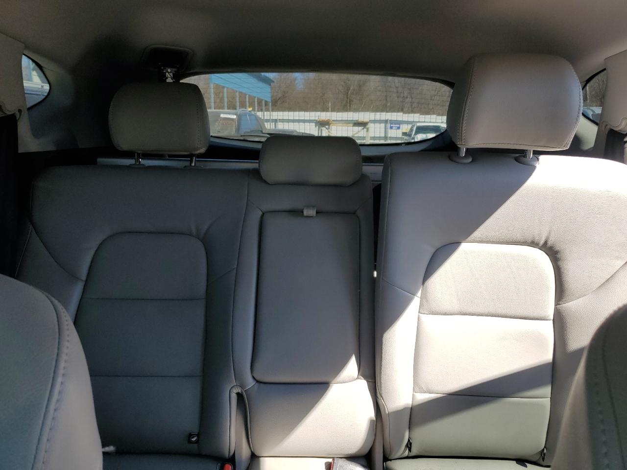 2016 Hyundai Tucson VIN KM8J33A21GU107702 Copart auction photo, rear end damage thumbnail 10