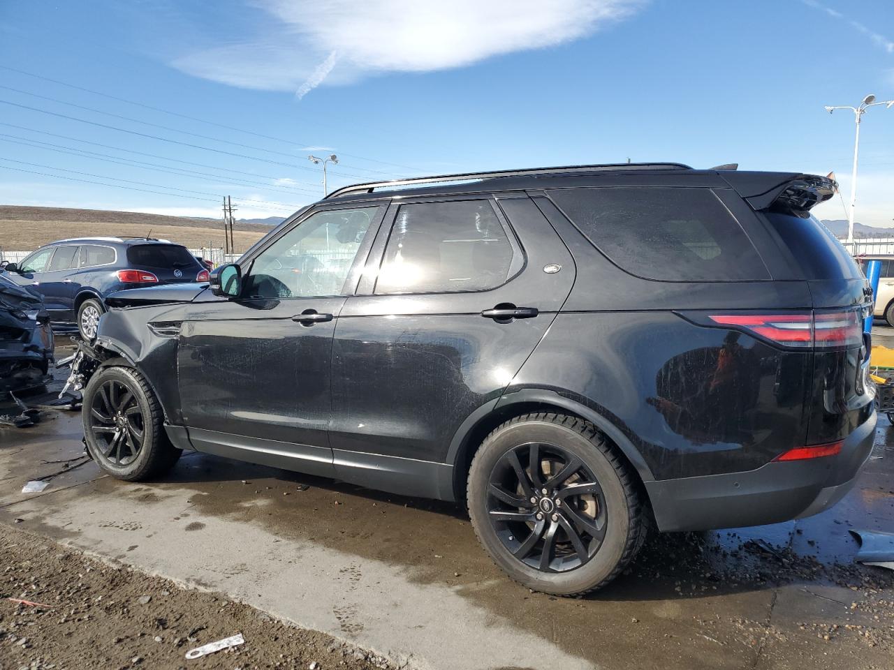 2017 Land Rover Discovery VIN SALRRBBV0HA020118 Copart auction photo, front end / side damage thumbnail 2