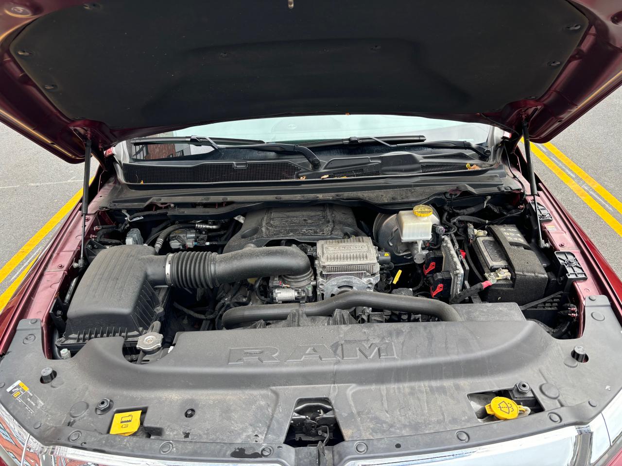 2022 RAM 1500 VIN 1C6SRFJT9NN261896 Copart auction photo, minor dent/scratches damage thumbnail 6
