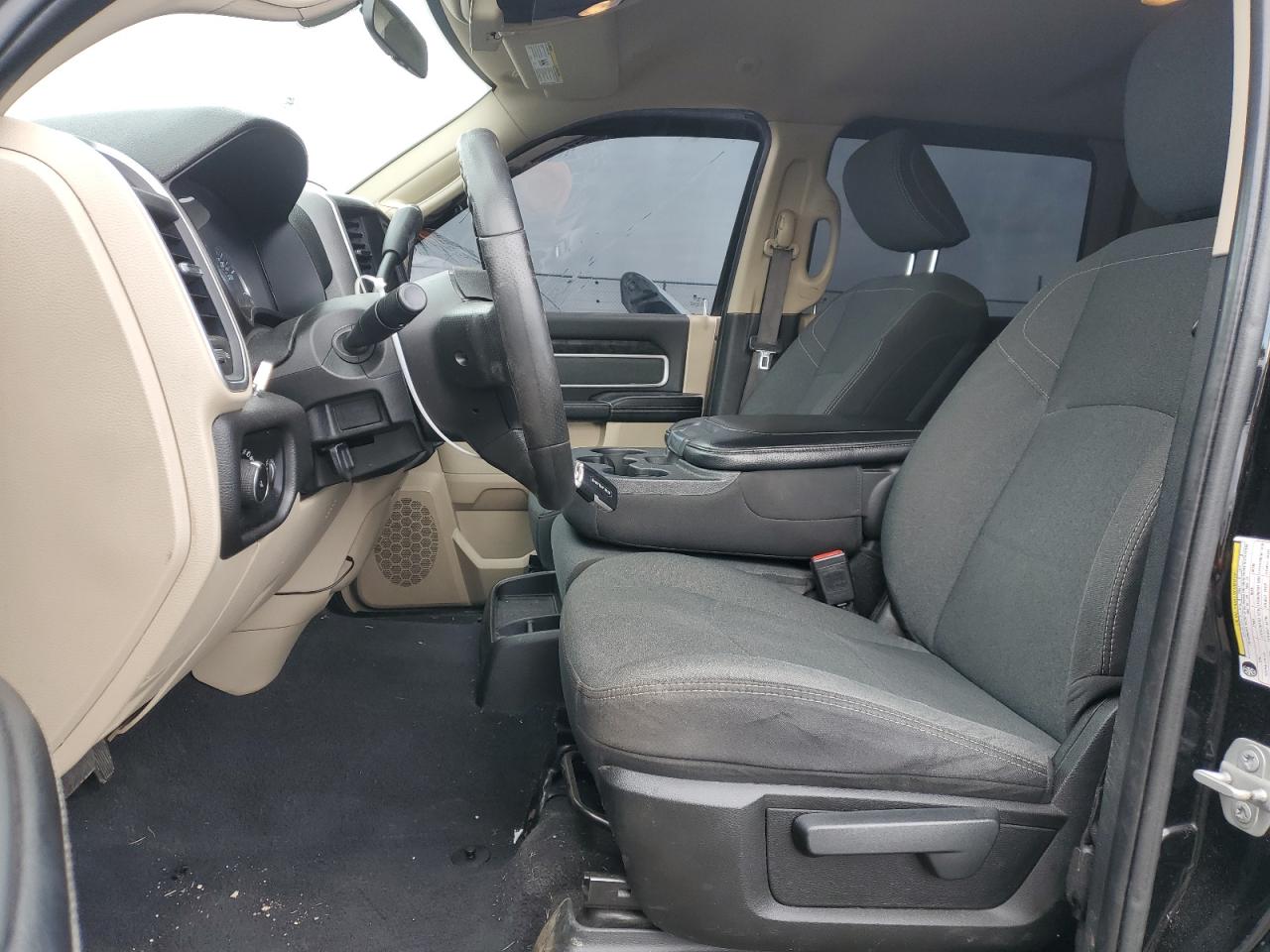 2021 RAM 2500 VIN 3C6UR5JL2MG508492 Copart auction photo, front end / side damage thumbnail 7