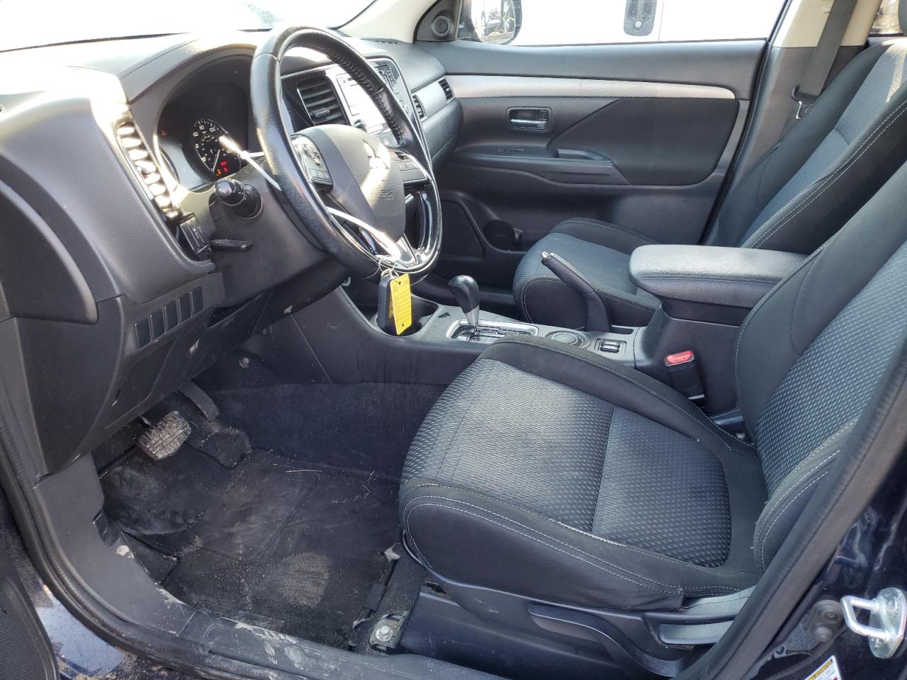 2016 Mitsubishi Outlander VIN JA4AD3A31GZ019501 Copart auction photo, front end / side damage thumbnail 7