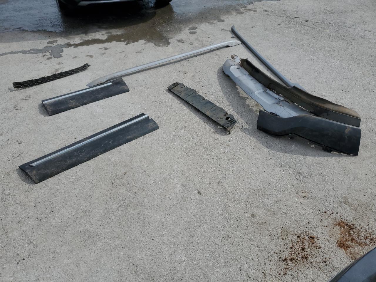 2017 Ford Explorer VIN 1FM5K7D86HGD97821 Copart auction photo, rollover damage thumbnail 13