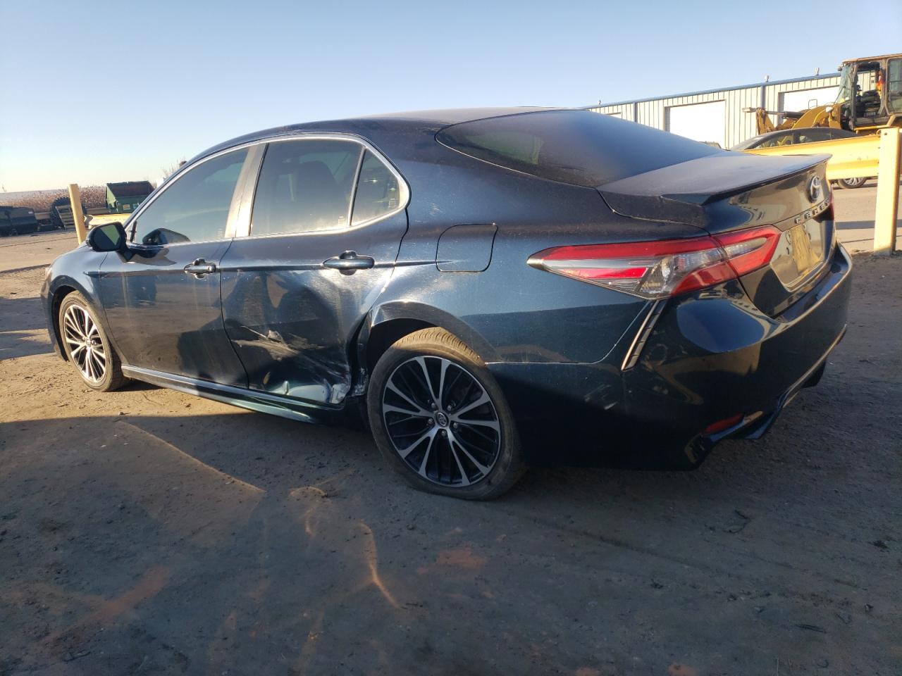 2018 Toyota Camry VIN JTNB11HK2J3020571 Copart auction photo, side / undercarriage damage thumbnail 2