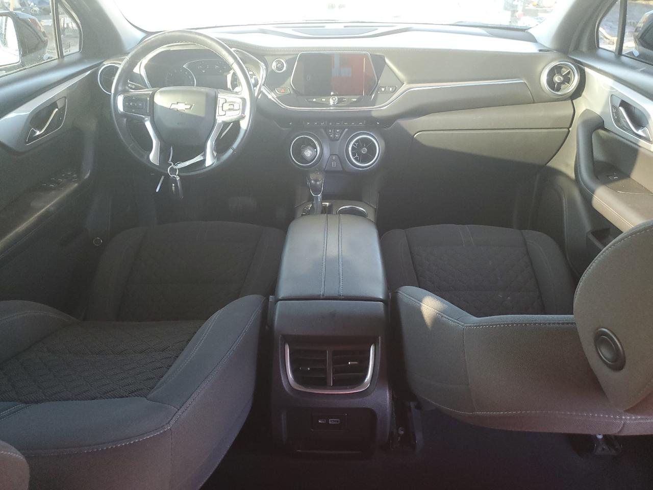 2019 Chevrolet Blazer VIN 3GNKBBRA5KS576745 Copart auction photo, rear end damage thumbnail 8