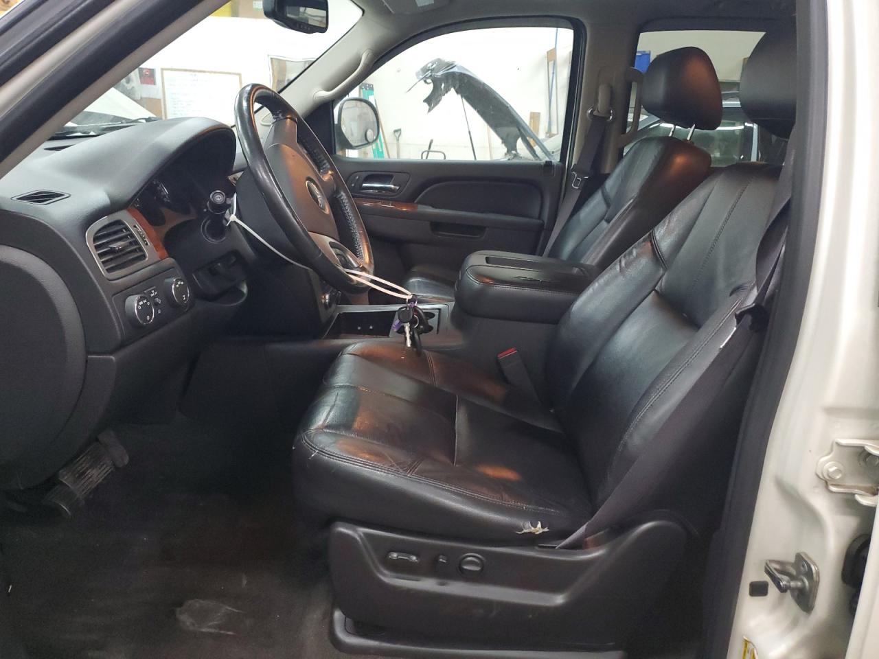 2012 GMC Yukon VIN 1GKS2CE08CR156417 Copart auction photo, front end / side damage thumbnail 7