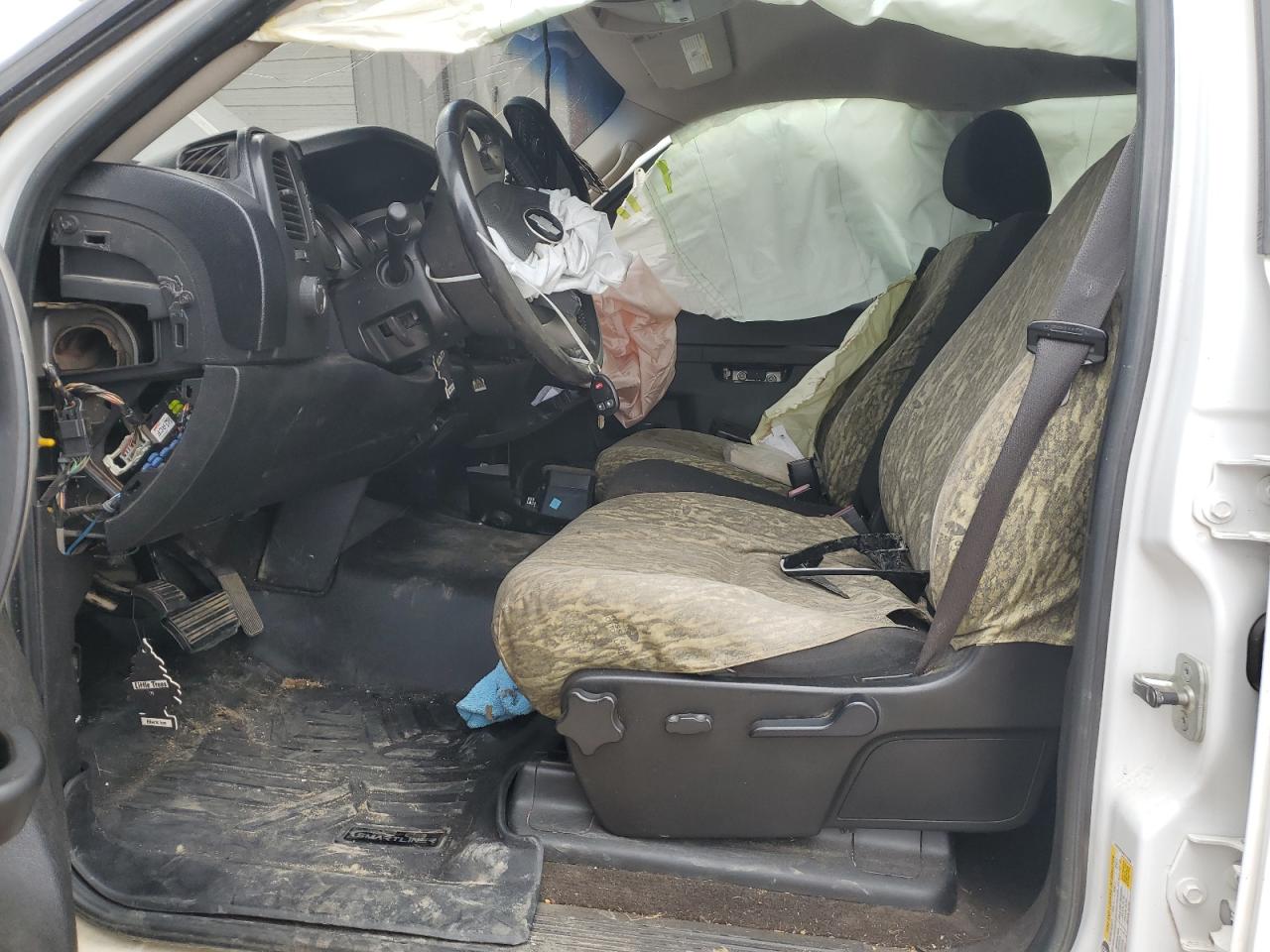2010 Chevrolet Silverado VIN 3GCRKSE38AG116530 Copart auction photo, side damage thumbnail 7