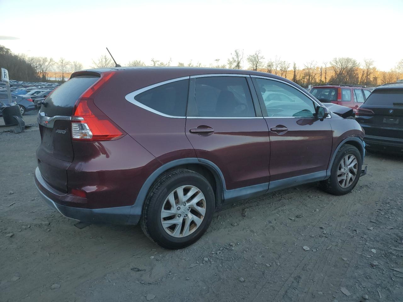 2015 Honda CR-V VIN 2HKRM4H59FH669091 Copart auction photo, front end / minor dent/scratches damage thumbnail 3