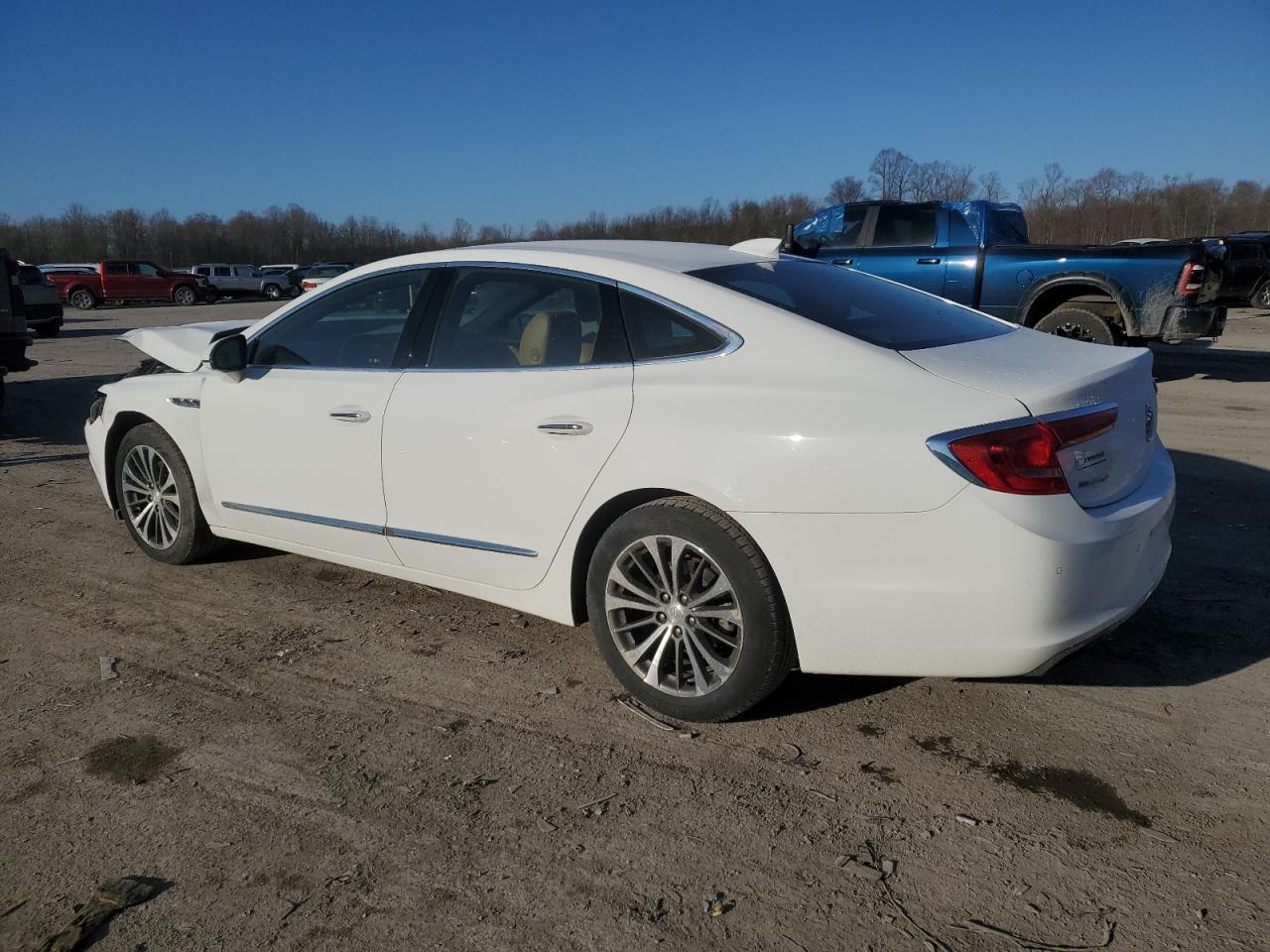 2017 Buick LaCrosse VIN 1G4ZP5SSXHU182417 Copart auction photo, front end damage thumbnail 2
