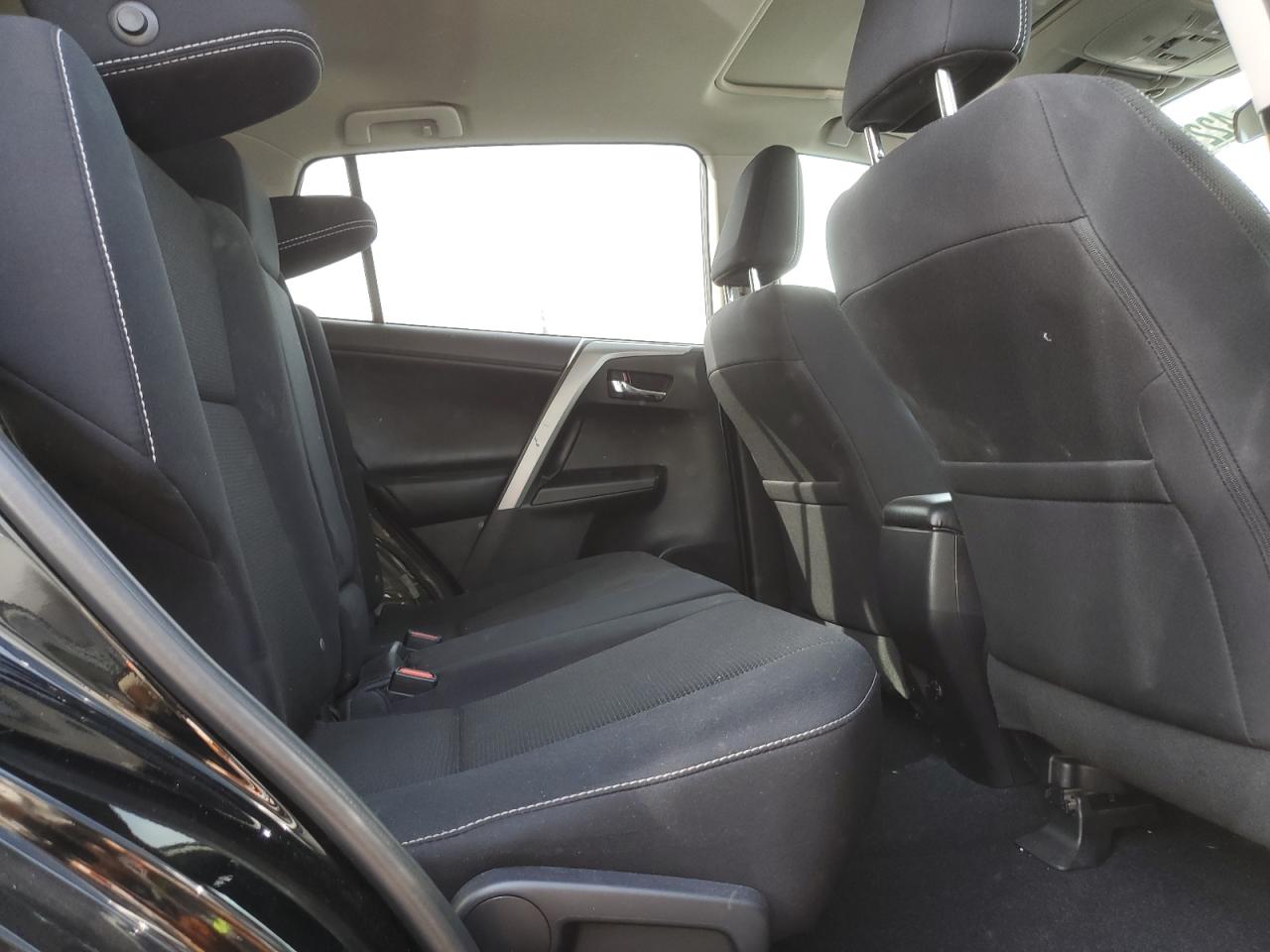 2017 Toyota RAV 4 VIN 2T3WFREV5HW369624 Copart auction photo, rear end damage thumbnail 11